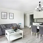 House 아파트