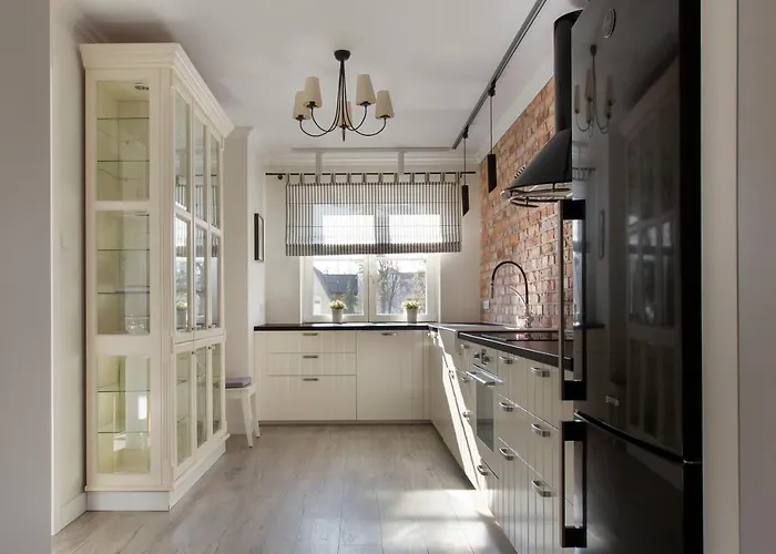 House Апартаменты *